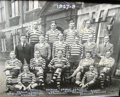 cc01231 1927 rugger.jpg; cc01231; 1927-28 Rugger team; Photograph